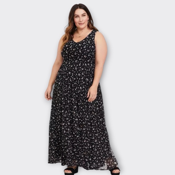 TORRID Black Floral Mesh Maxi Dress PLUS SIZE 2XL | Feminine Whimsigoth Cottage - Picture 1 of 13